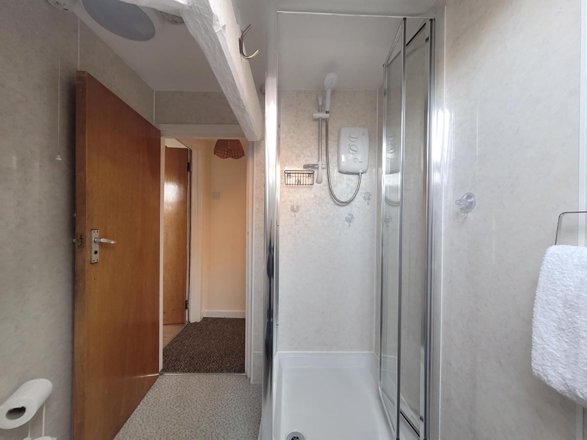 Large 5 Bed Town-Centre Home Close To The Beach, Sleeps 9 Aberystwyth Bagian luar foto